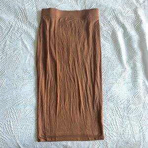 Tan MIDI fitted skirt